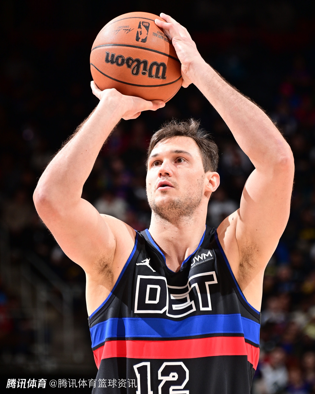 关于波兰男篮强势凯尔特人B队，加里纳利绝境逆转的信息