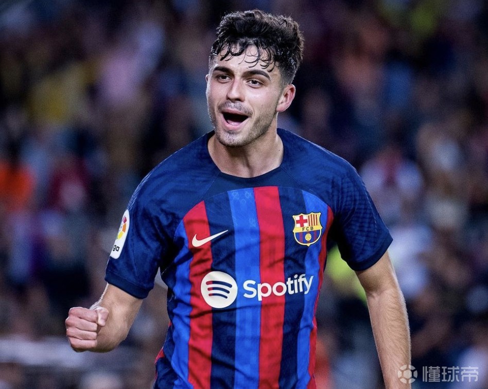 国际米兰横扫AC米兰,佩德里高光表现 国际米兰横扫AC米兰,佩德里高光表现