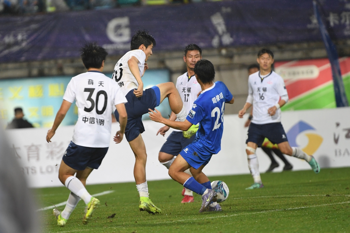 包含家乡球队打出胜利旋律，对手浑身解数竞逐市场的词条