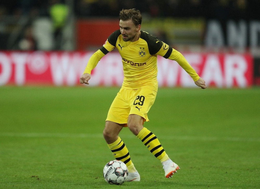 利亚感叹伤病困扰连连，保级任务险象环生的简单介绍