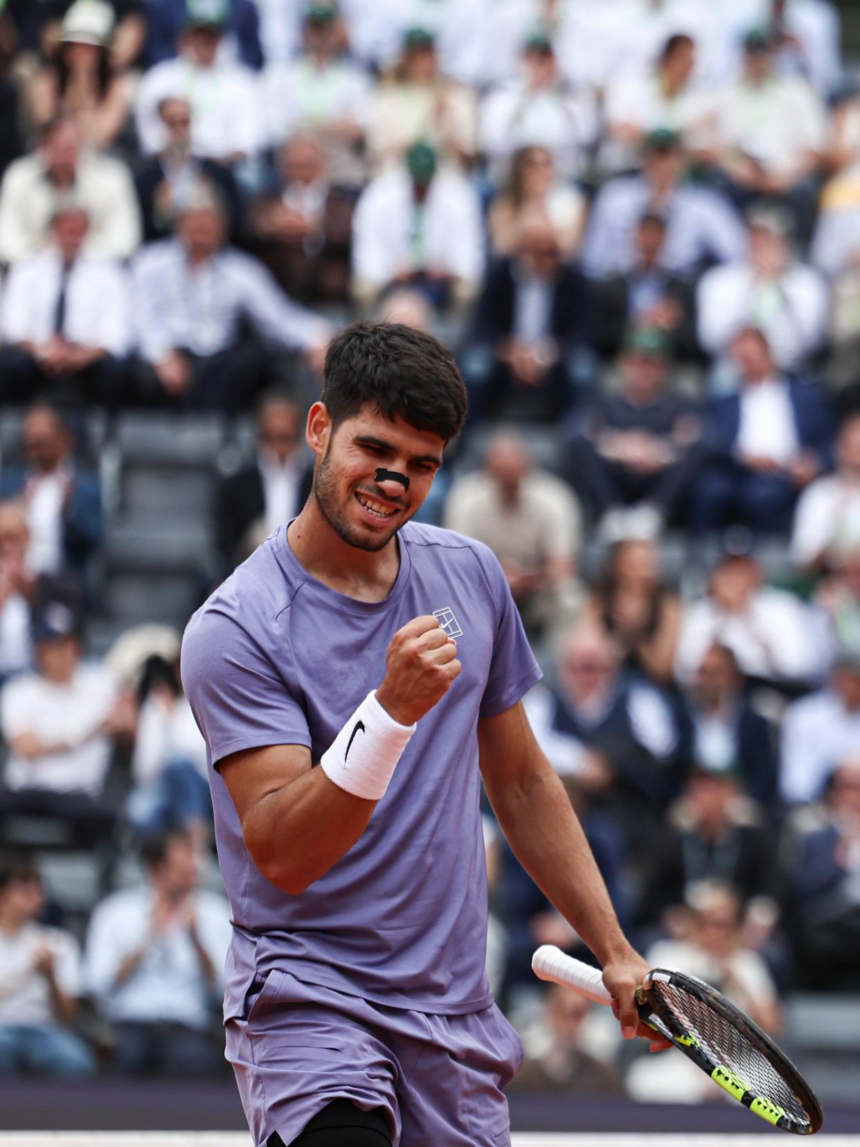 PG电子游戏-关于德国网球队鏖战意大利网球队，阿尔卡拉斯制霸全场的信息