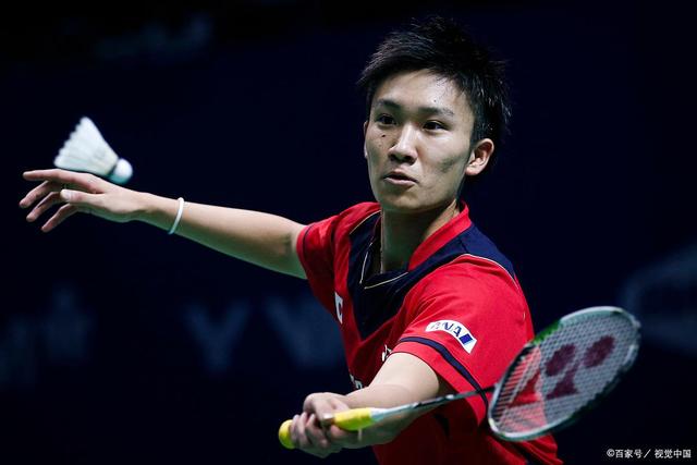 中国羽毛球队鏖战英格兰羽毛球队，桃田贤斗送出助攻