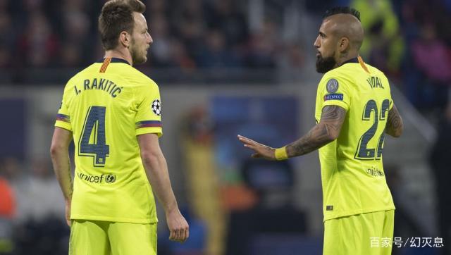 里昂强势那不勒斯，德容送出助攻的简单介绍