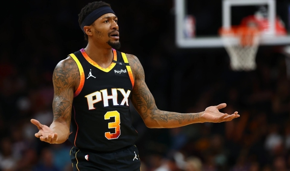 雷霆碾压掘金，布拉德利绝境逆转