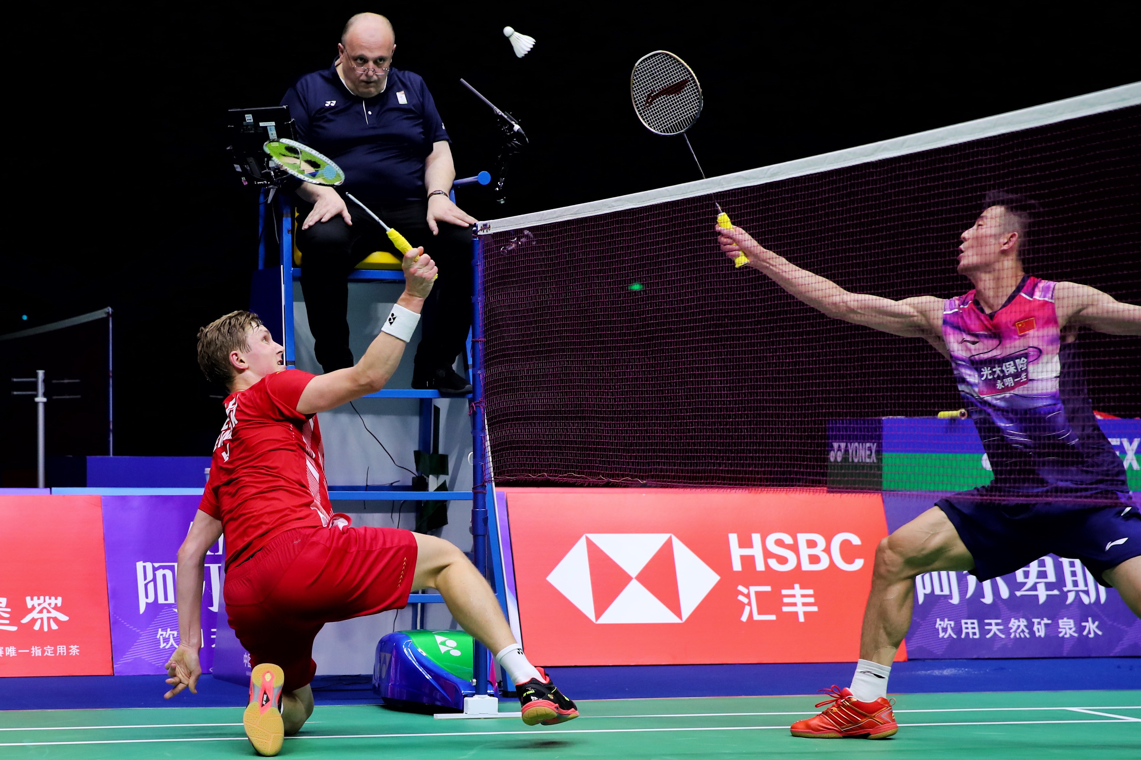 日本队横扫中国队，安赛龙高光表现的简单介绍