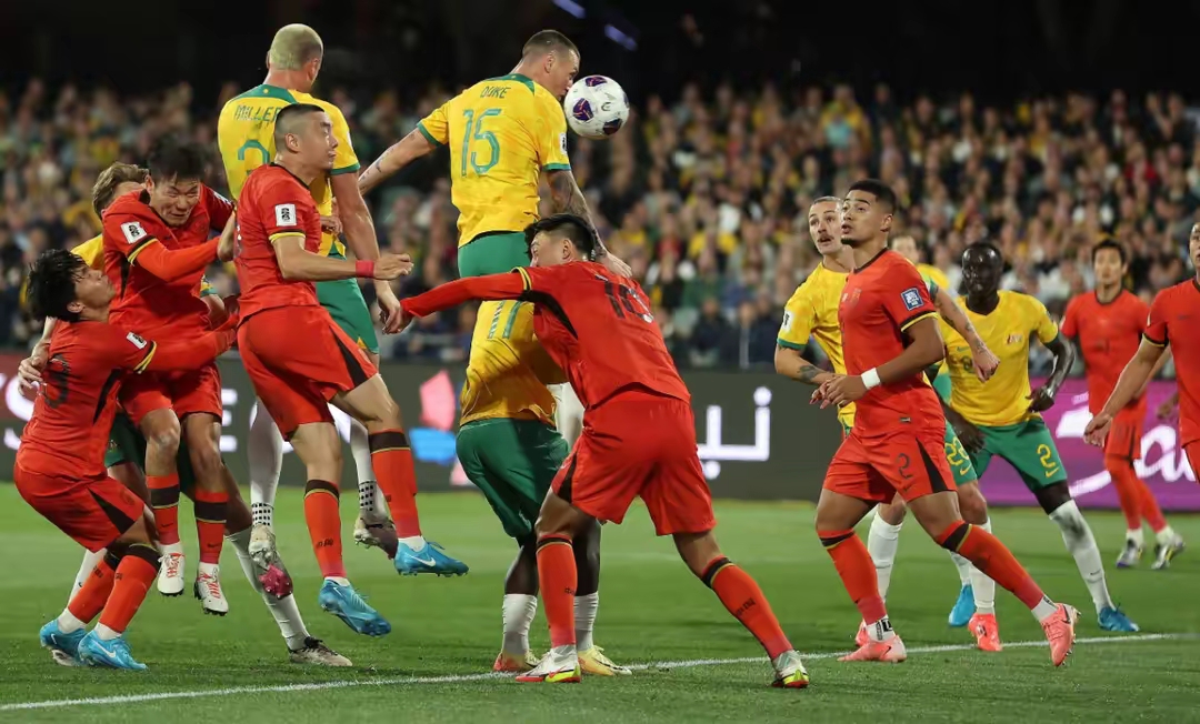 克罗地亚完胜乌拉圭，库尔图瓦扛起全队