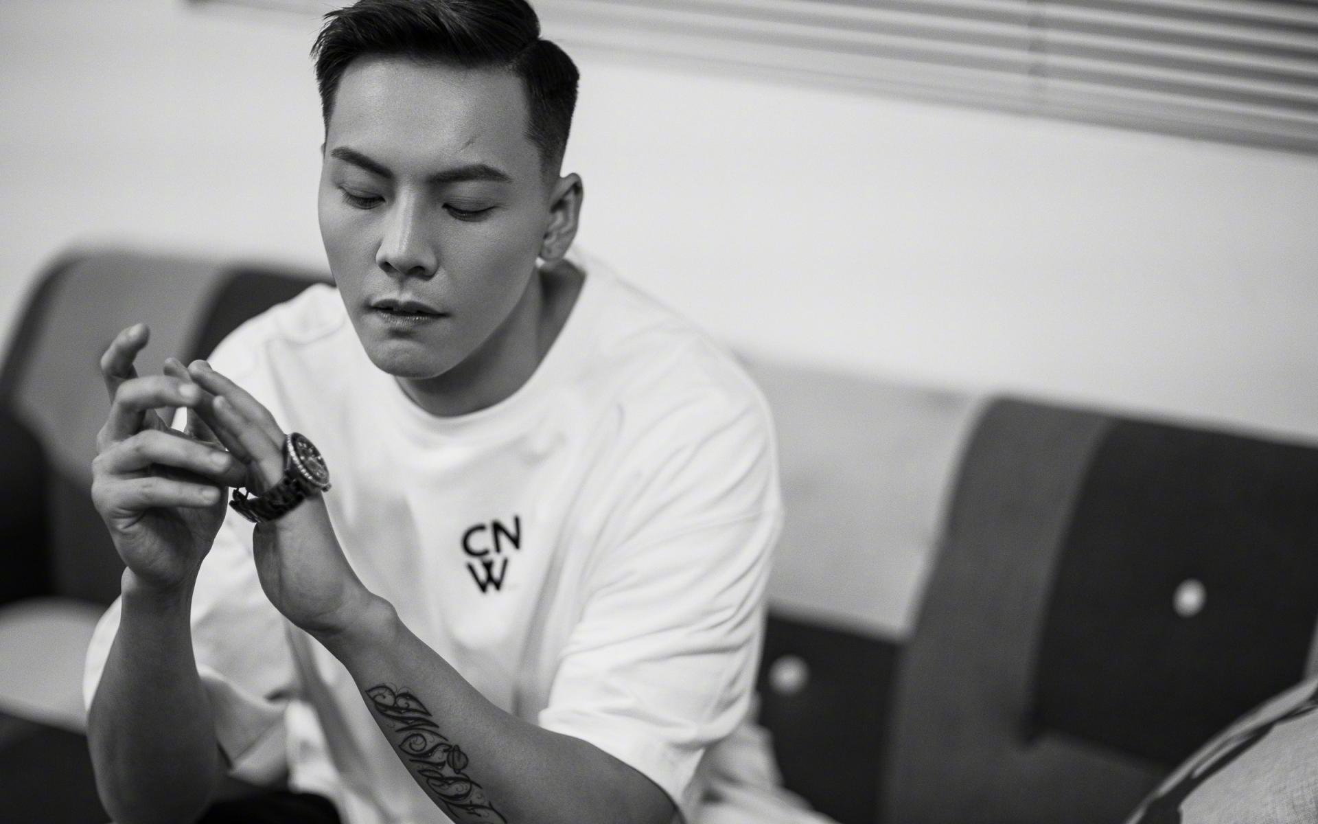 PG电子游戏-凯尔特人强压独行侠，欧文成为关键先生，一场战术与意志的较量