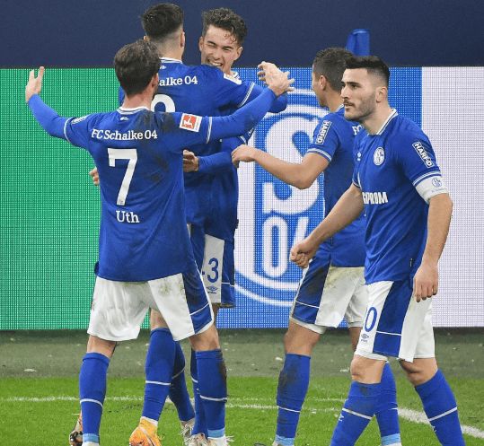 沙尔克客场惨遭对手反超，遭遇失利