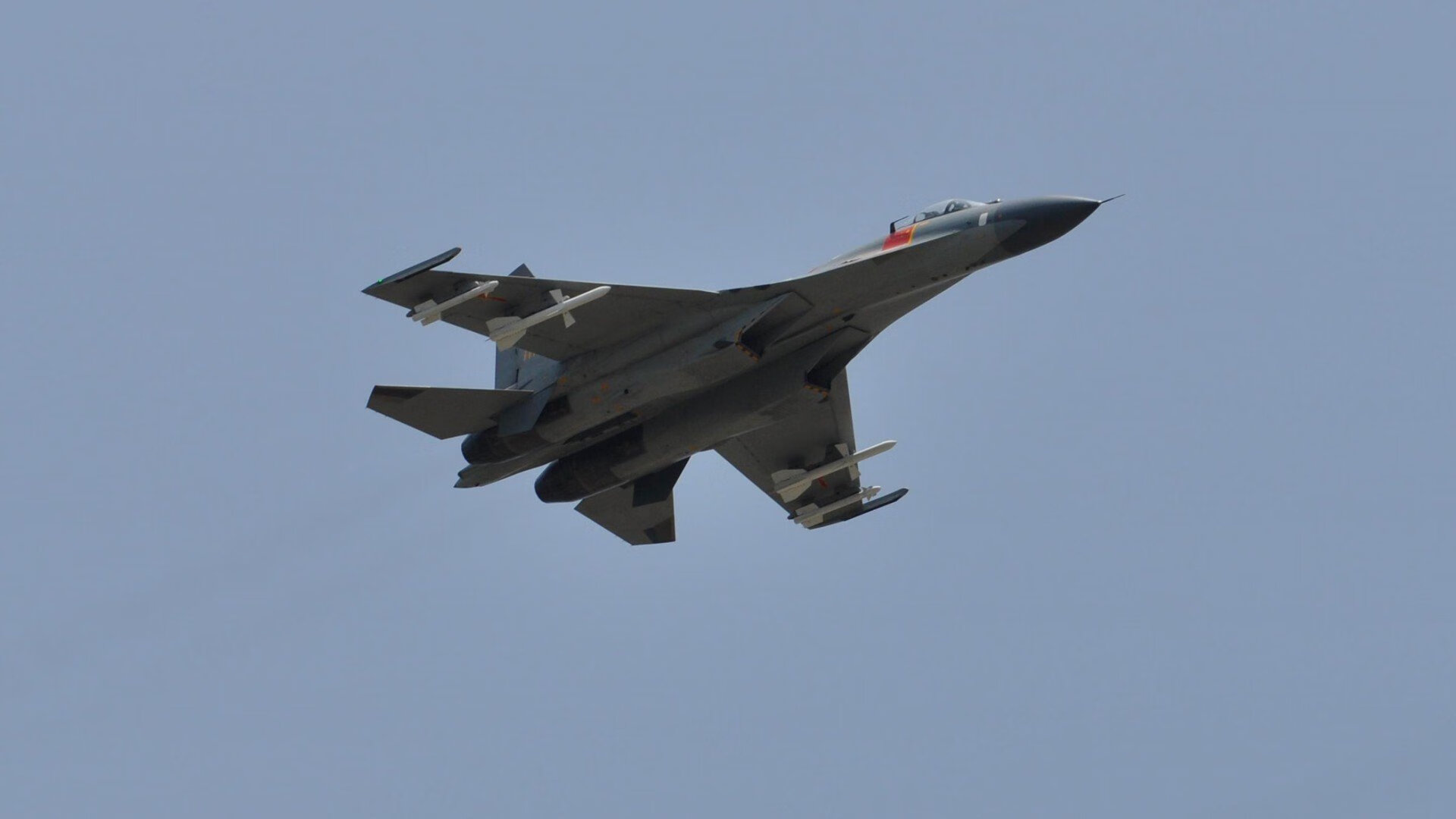 世界排名争夺战之夜,姆巴佩关键节点连续得分,改写足球历史