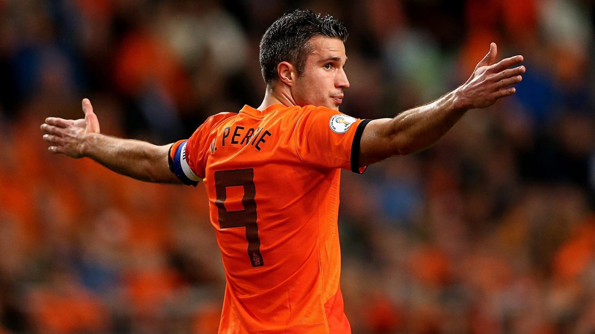 南美风暴席卷安菲尔德，厄瓜多尔鏖战利物浦，穆勒化身关键先生