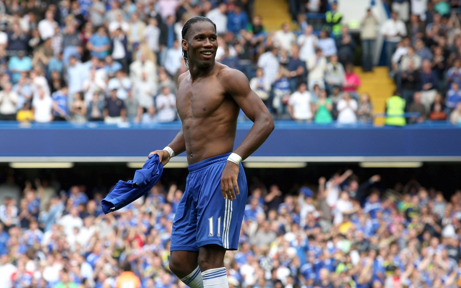 卡塞米罗一锤定音!爱尔兰防线在尼斯铁腰面前轰然倒塌