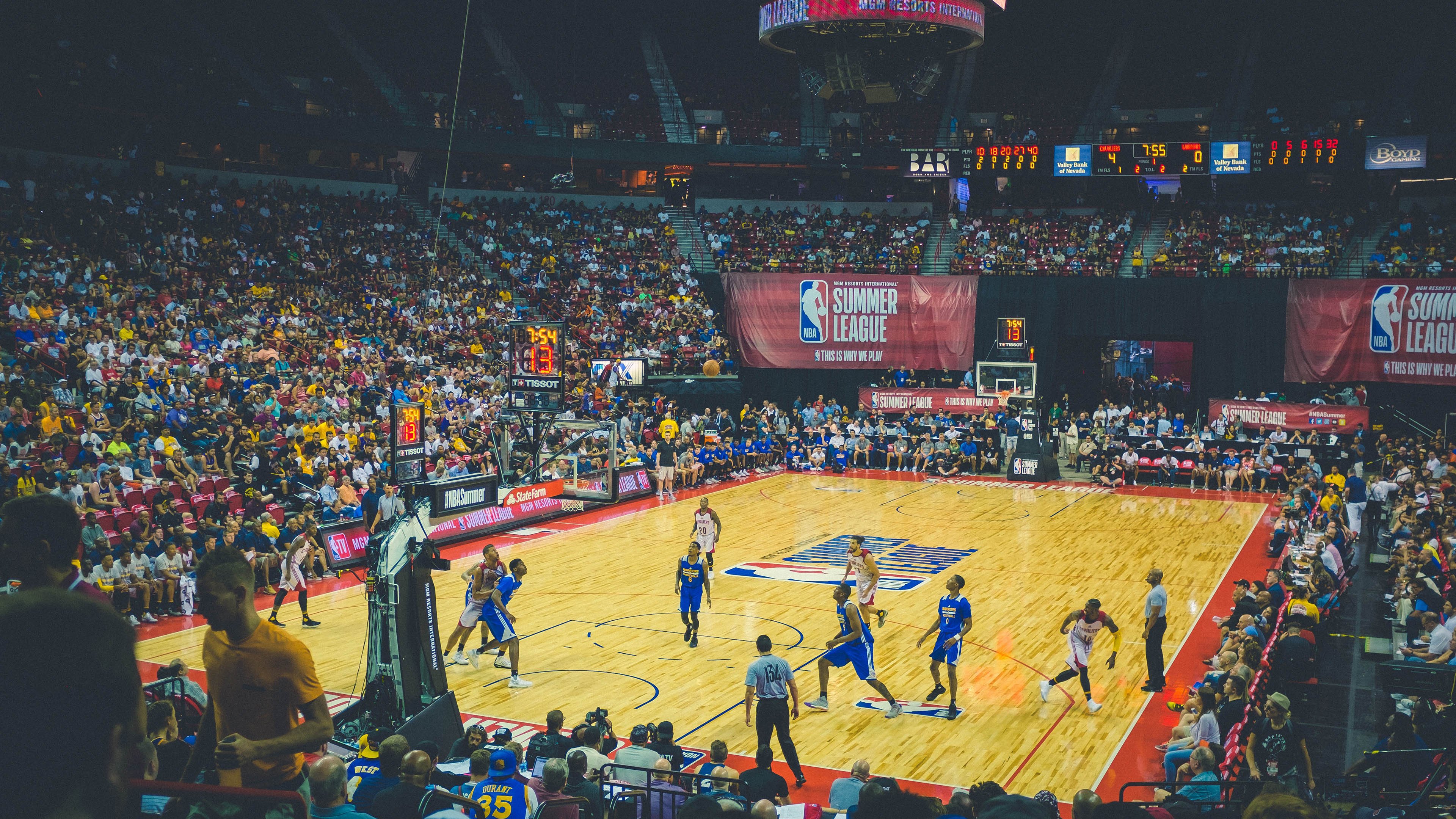 PG游戏下载-东决关键战之夜，劳塔罗完成里程碑，蓝黑军团的灵魂印记