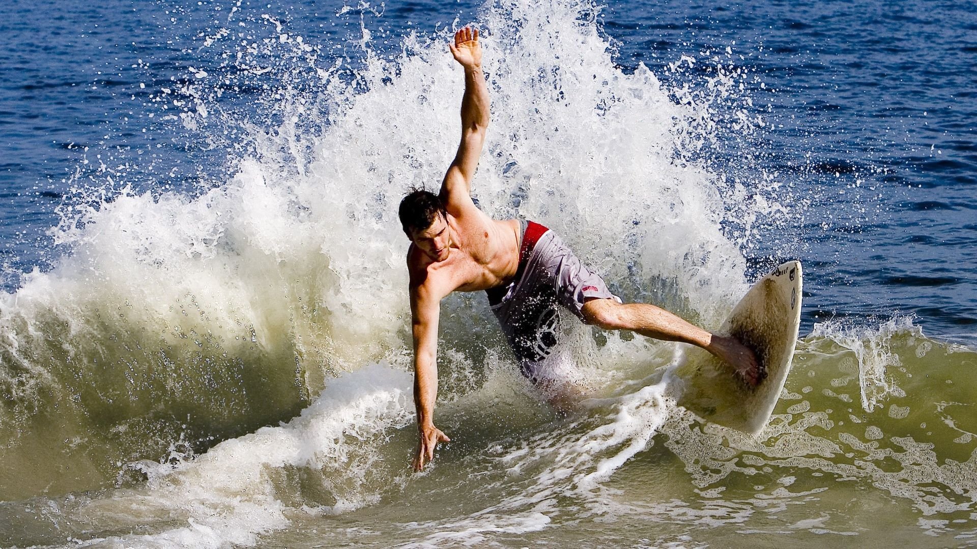 跨越时空的赛场传奇，葡萄牙险胜韩国，张继科精神闪耀绿茵场